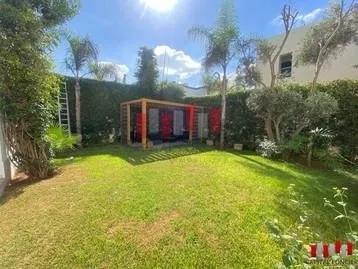 SUBLIME VILLA MEUBLEE BEAU JARDIN - الدار البيضاء