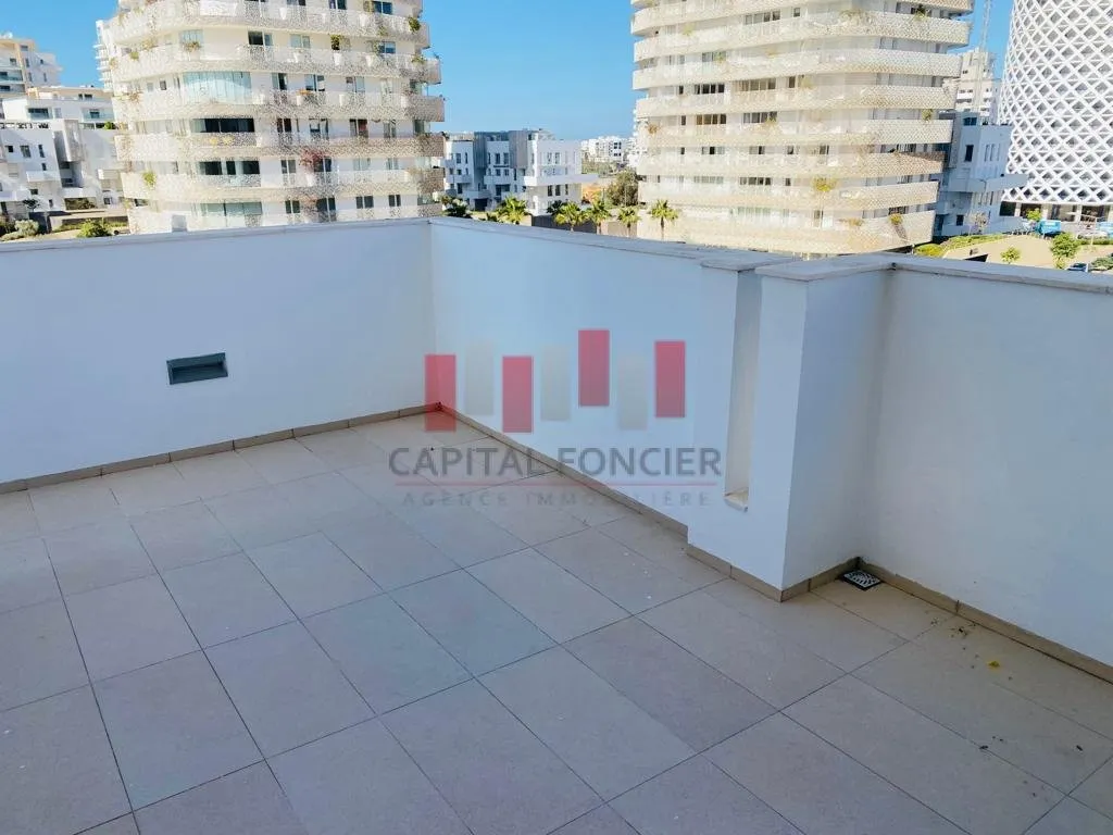 MODERNE CFC TERRASSE - الدار البيضاء