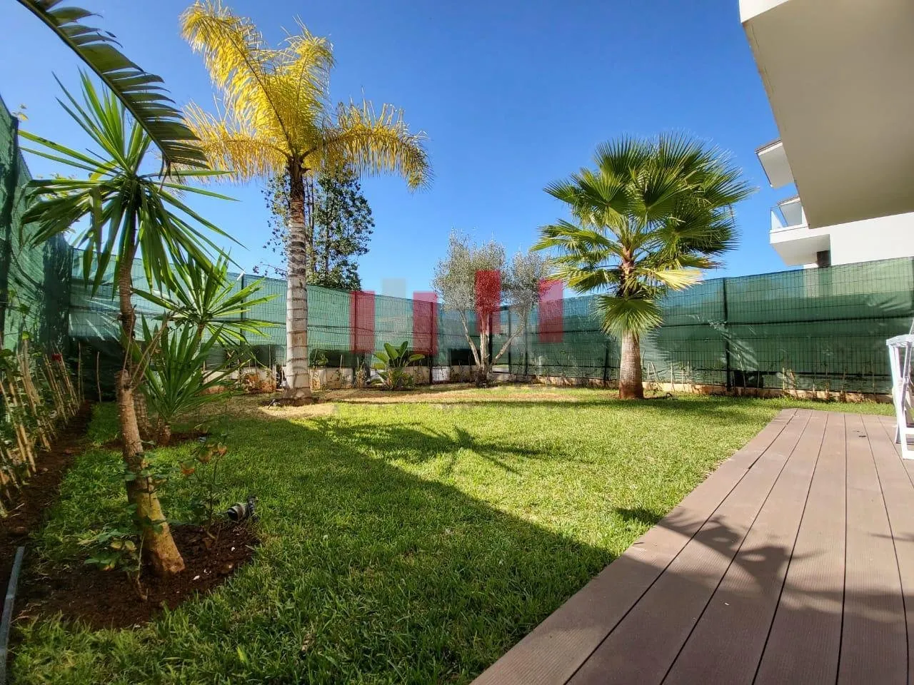MAGNIFIQUE REZ JARDIN  MEUBLE / 3 CHAMBRES / BOUSKOURA - الدار البيضاء (2)