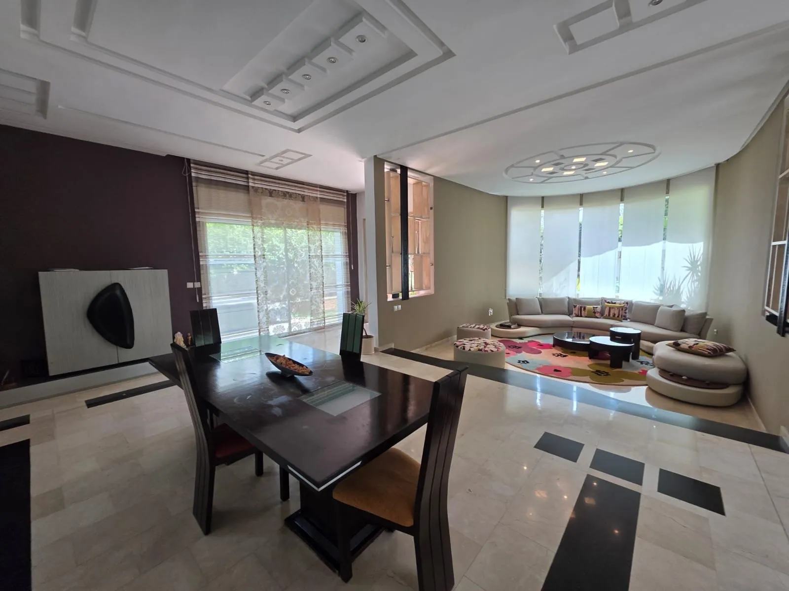 Villa bien située à la location  à usage commercial - الرباط (3)