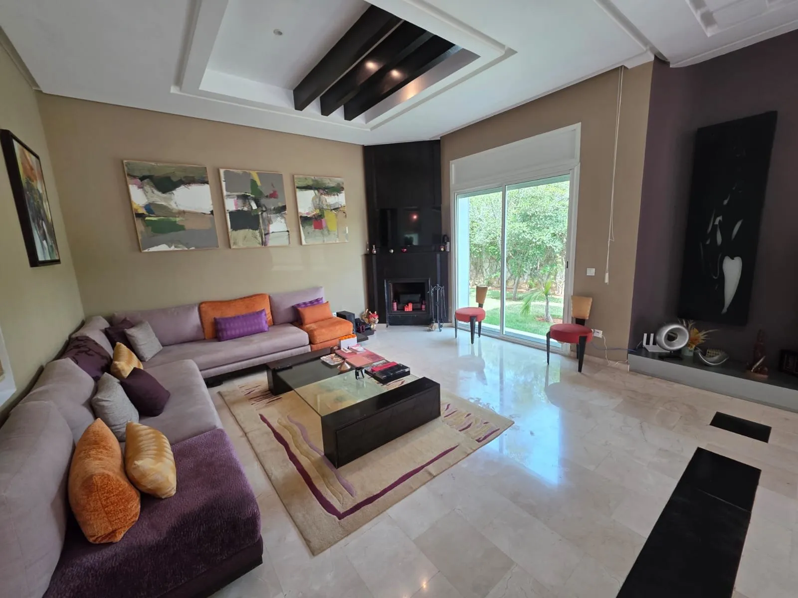 Villa bien située à la location  à usage commercial - الرباط (4)