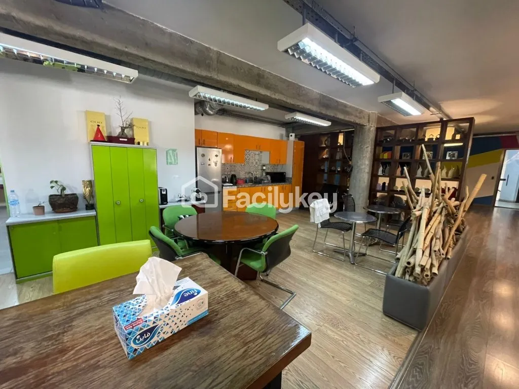 Bureau de 380 m² à Casablanca - الدار البيضاء (3)