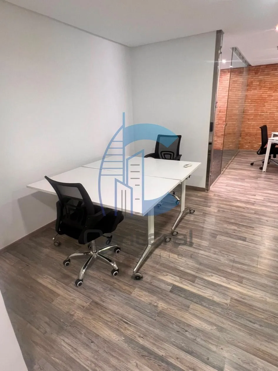 À LOUER BUREAU MEUBLÉ DE 80m² AVEC TERASSE MAARIF - الدار البيضاء (4)