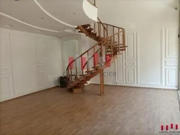 Local commercial premium en plein bld quartier racine de 70 m a la location - الدار البيضاء