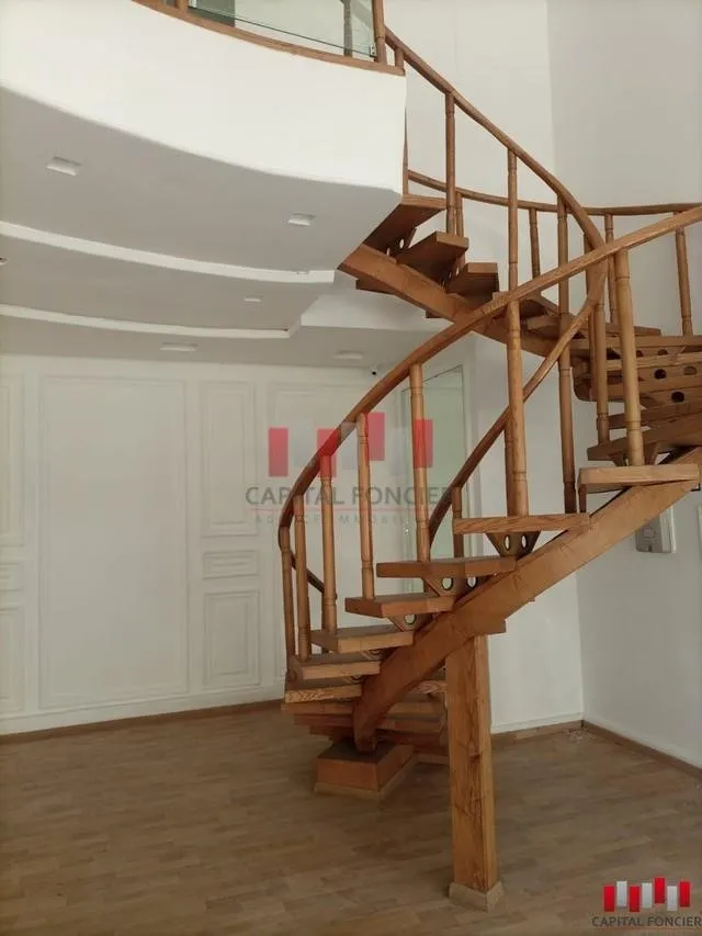 Local commercial premium en plein bld quartier racine de 70 m a la location - الدار البيضاء (2)