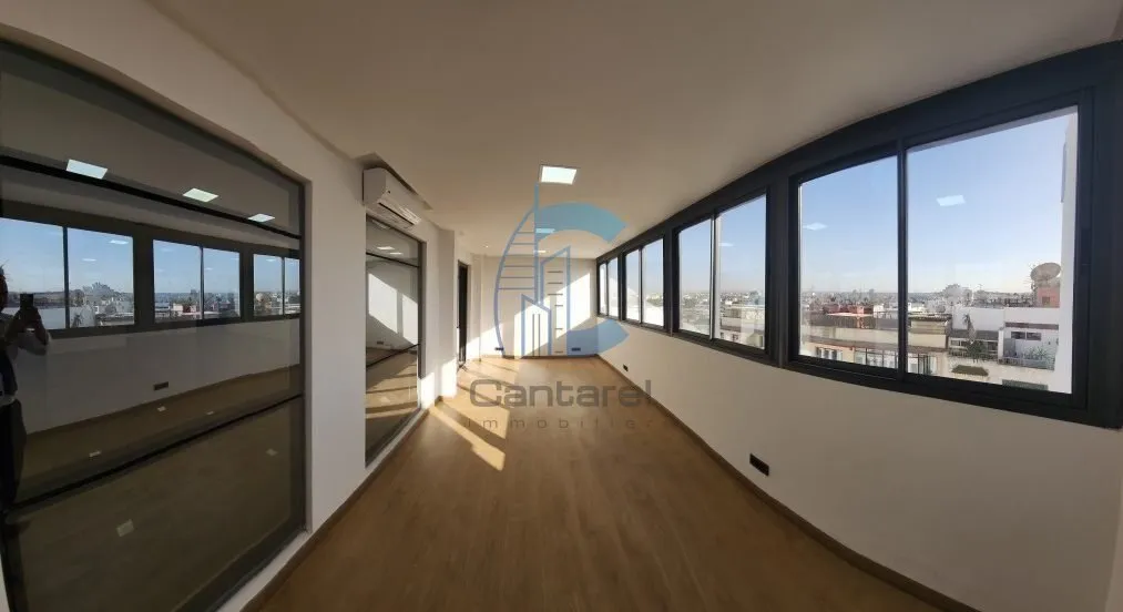 À louer – Plateau bureau haut standing 88 m² – Bd Abdelmoumen - الدار البيضاء (2)