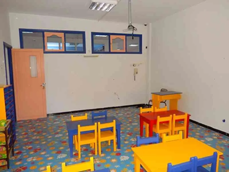 UNE OPPORTUNITÉ À NE PAS RATER : BELLE VILLA À USAGE COMMERCIALE (ÉCOLE, PRIVÉE, CENTRE D APPEL...) - مراكش (2)