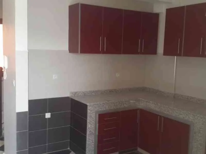 Duplex neuf de 106m2 à vendre dans immeuble R+3 Hay mohamadi - أكادير (4)