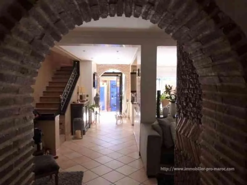 MAGNIFIQUE VILLA CHARAF A VENDRE - أكادير