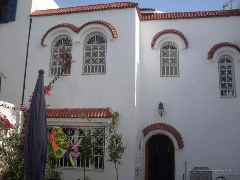BELLE VILLA AVEC PATIO A CHARAF A VENDRE - أكادير (2)