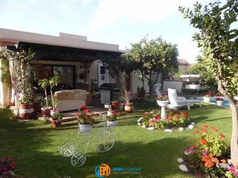 Villa de120 m2 de plains pied avec piscine chauffée sur terrain de 500m2 dans résidence de haut stan - طنجة (4)