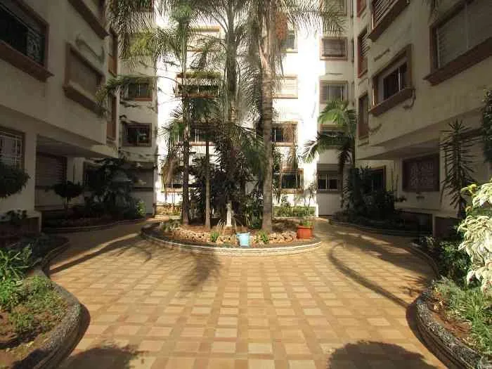joli appartement de 141m² à abdelmoumane - الدار البيضاء
