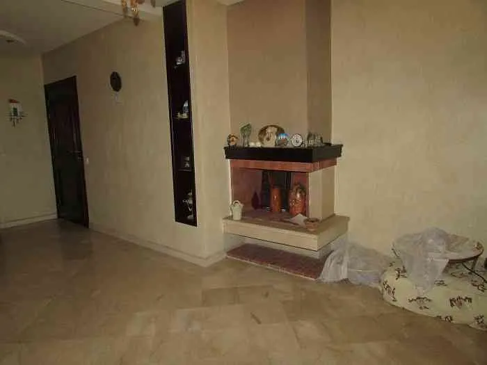 joli appartement de 141m² à abdelmoumane - الدار البيضاء (2)