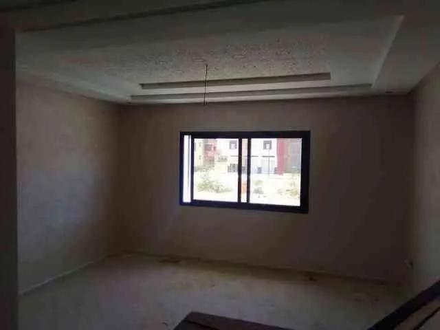 Appartement de 80 m2 à deux façades opposées - القنيطرة (2)