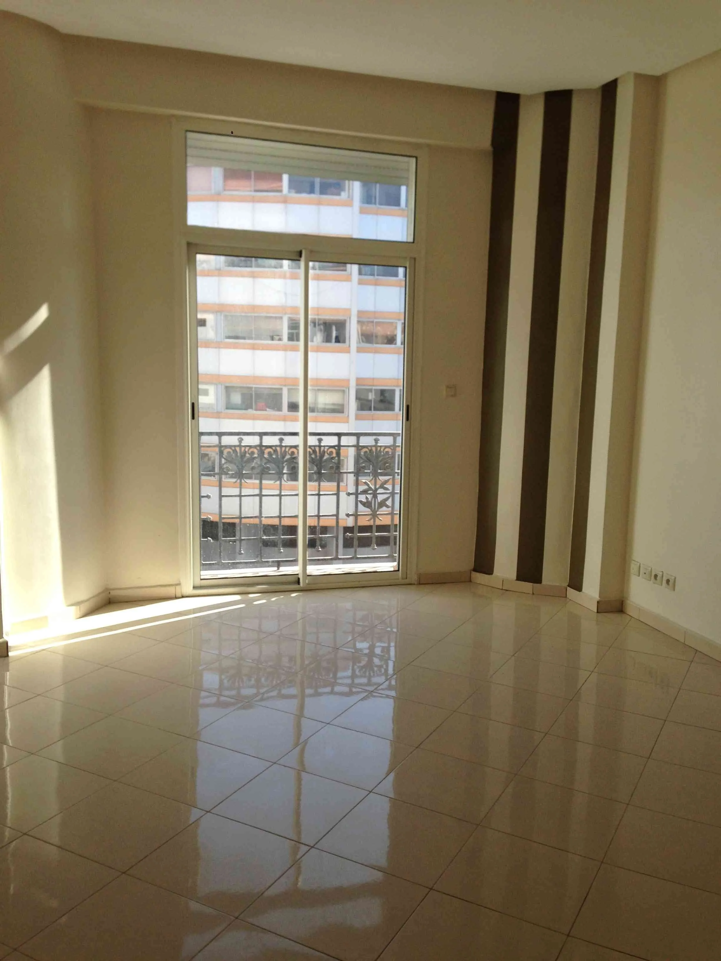 Appartement de 145 m² au Centre ville - الدار البيضاء (3)