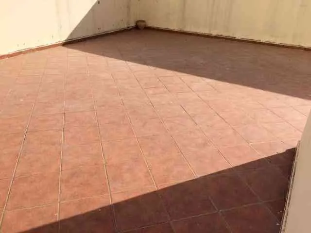 Bel appartement avec terrasse prés wilayaTanger - طنجة