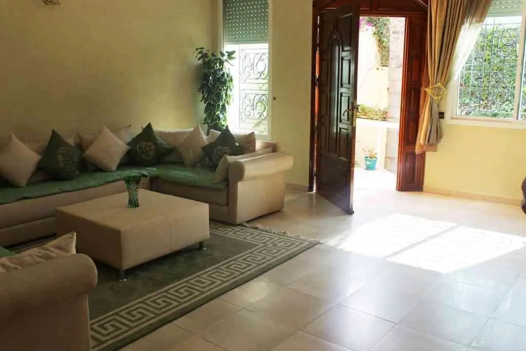 Villa de 250 m² à Sidi Maarouf - الدار البيضاء (2)