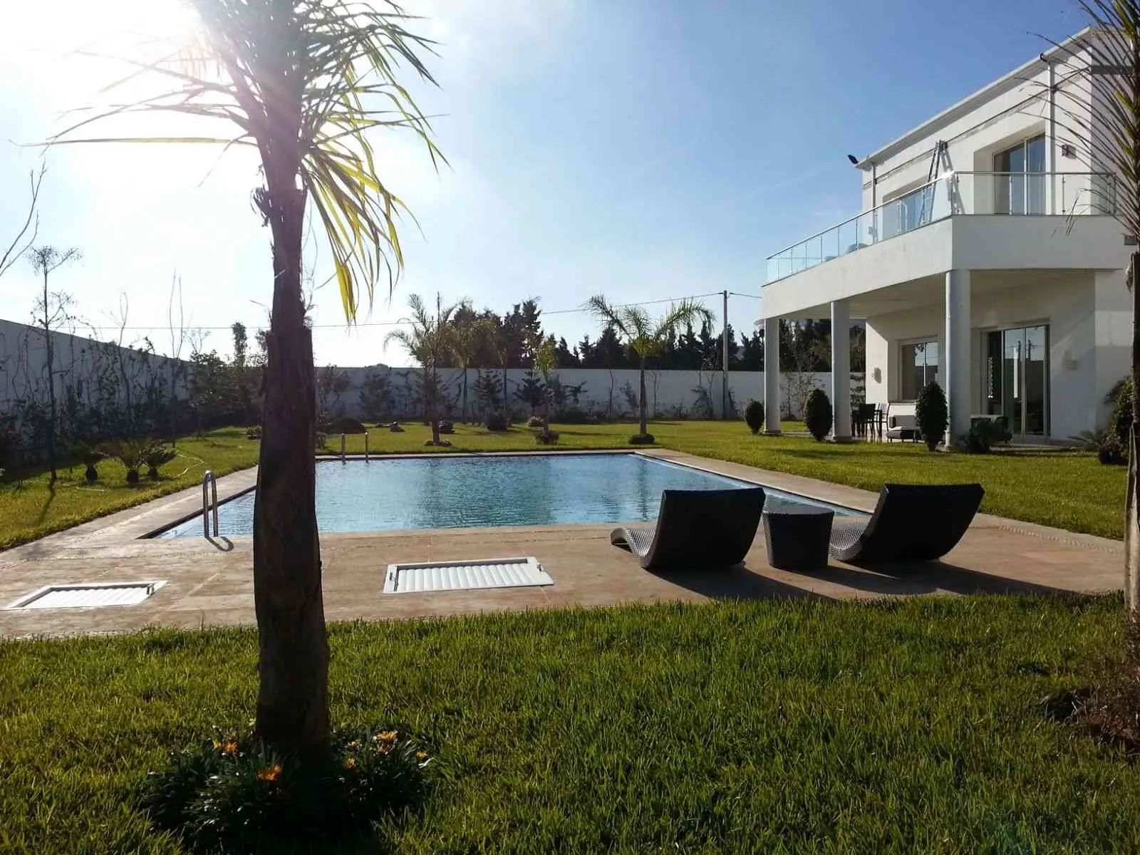 villa de maître luxueuse de 3000 m² à tamaris - الدار البيضاء (2)
