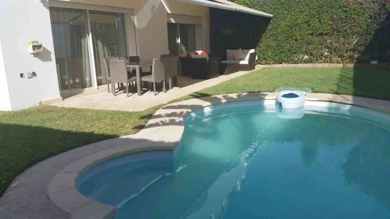 Villa de 487 m² à Ain diab. - الدار البيضاء