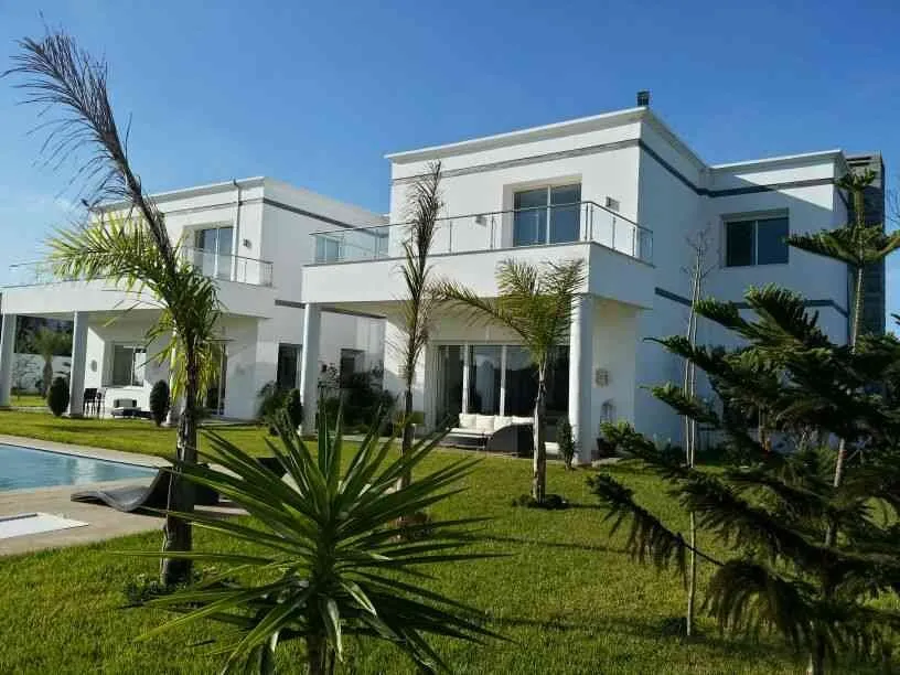 villa de 3000 m² à tamaris - الدار البيضاء (3)