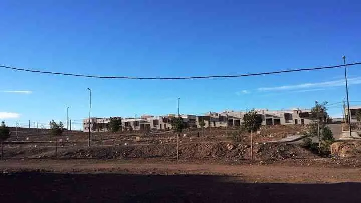 Terrain prés a construire malkia adlia - وجدة