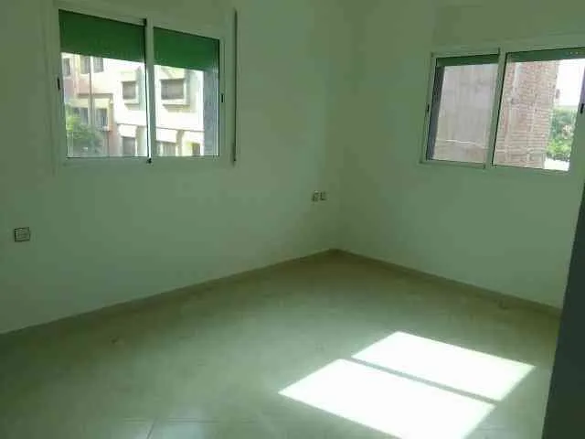 Appartement deux façades au lotissement al omrane - القنيطرة