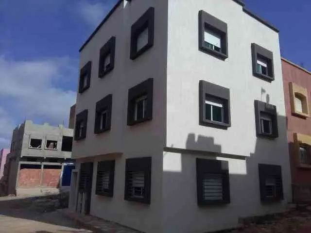 Appartement deux façades au lotissement al omrane - القنيطرة (2)