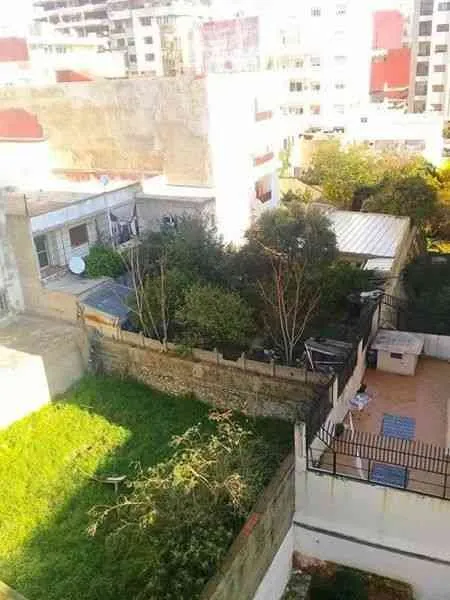شقة  فاخرة للبيع قرب الولاية - طنجة (2)