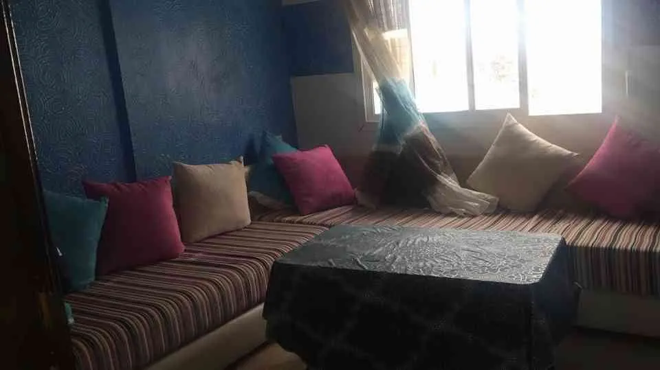 شقة محفظة ومجهزة ومفروشة للبيع - طنجة (2)