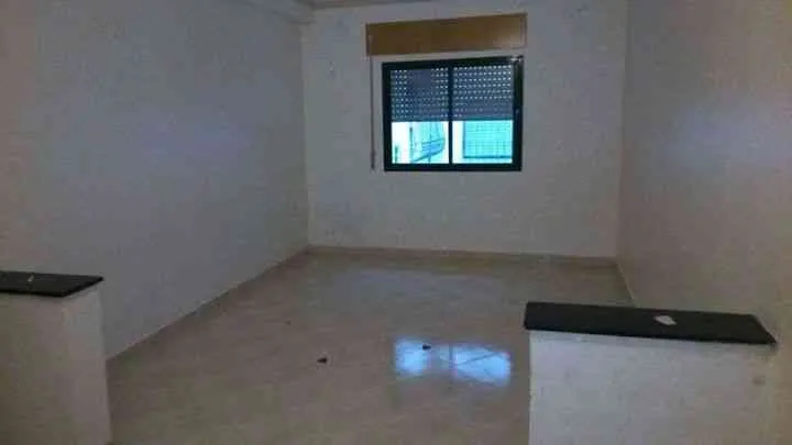 شقة محفظة للبيع مساحة 72م - طنجة (2)
