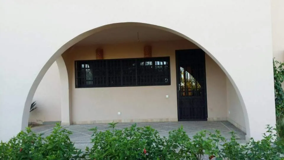 sublime villa contemporaine a vendre - مراكش
