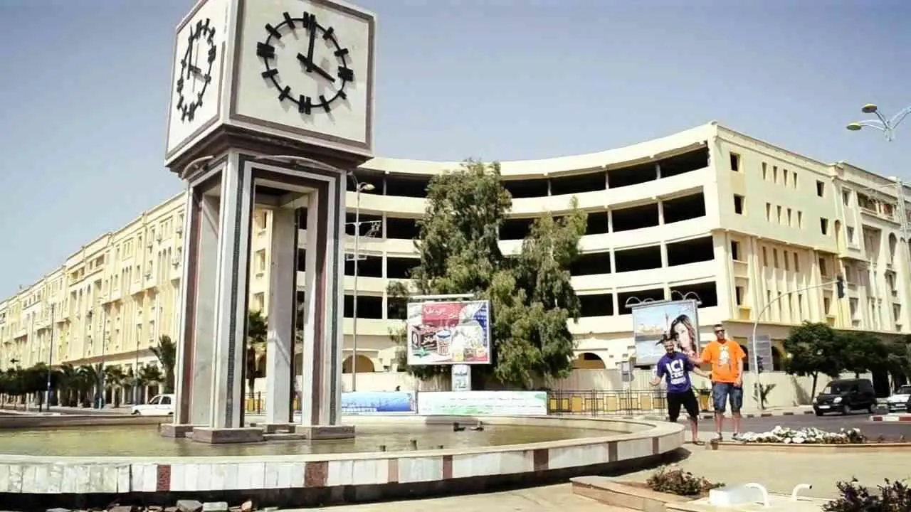 IMMEUBLE A VENDRE - خريبكة (2)