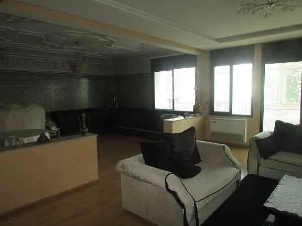 très bel appartement de 206 m² à maarif - الدار البيضاء (4)