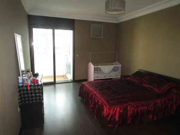 très bel appartement de 206 m² à maarif - الدار البيضاء (3)