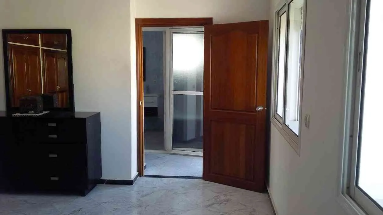 Villa de 400 m² à Sidi Maarouf - الدار البيضاء (4)