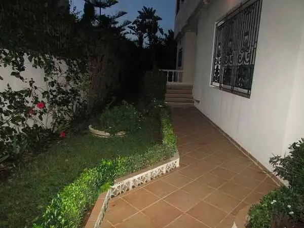 jolie villa de 388 m² à route d'azzamour - الدار البيضاء