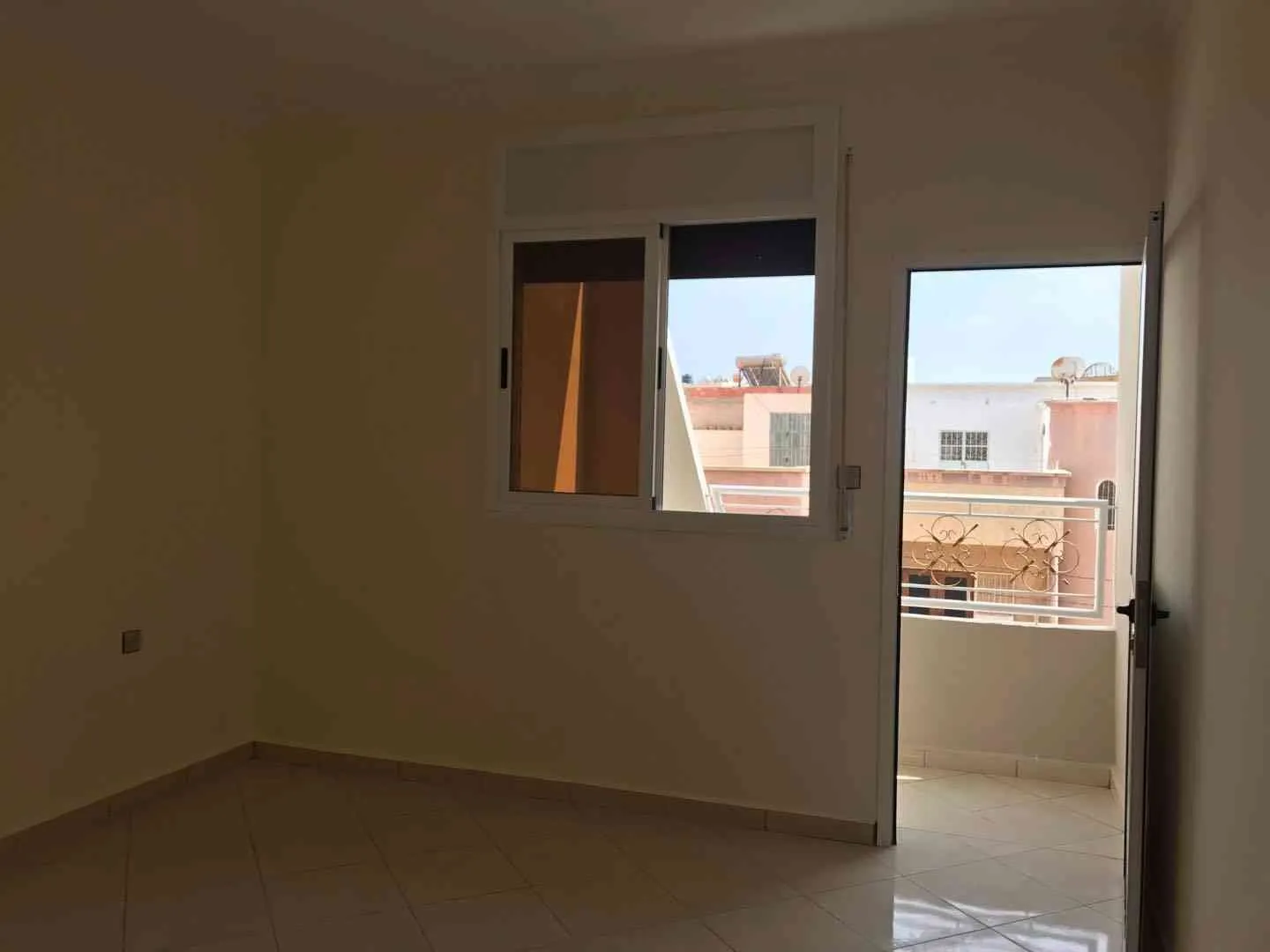 bel appartement à vendre sur saidia - السعيدية