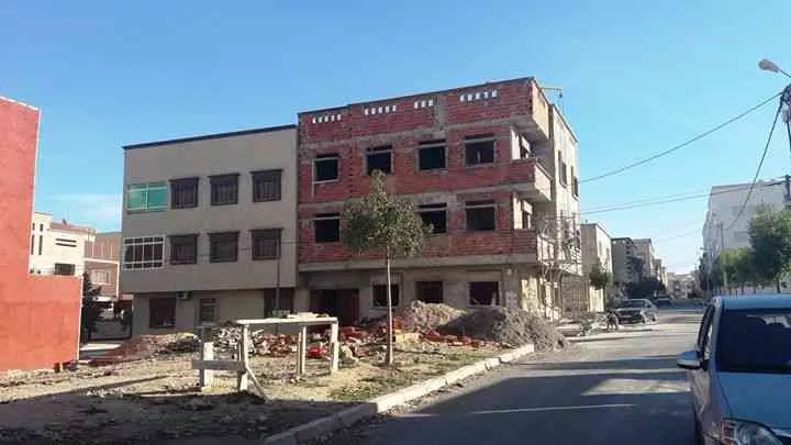 APPARTEMENT R+2 ZONE VILLA ROUTE JERADA OUJDA - وجدة