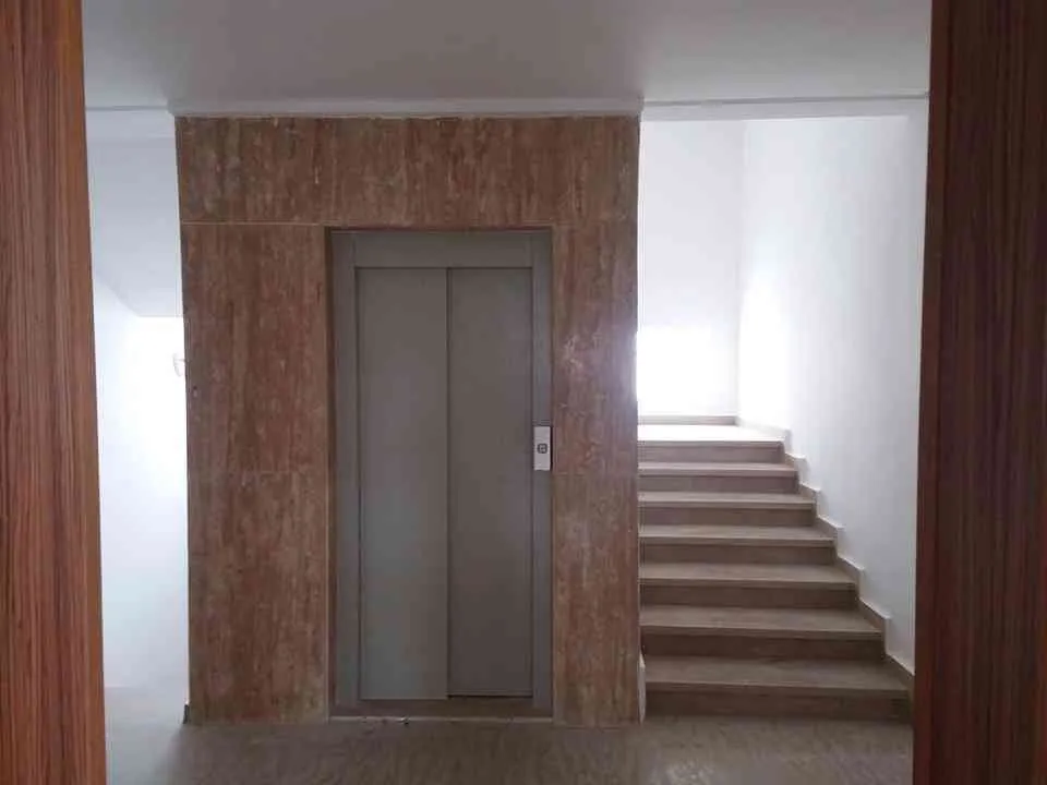 superbe appartement à vendre malabata - طنجة (3)