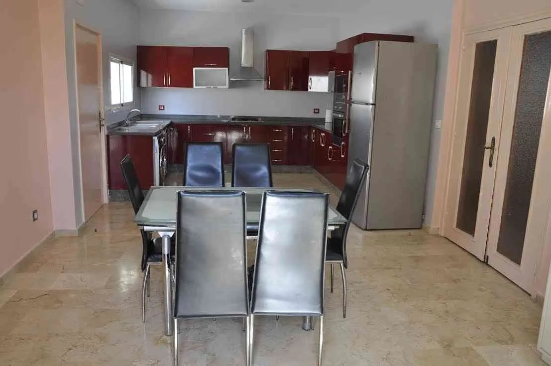 Villa de 675 m² à Ain diab. - الدار البيضاء (2)