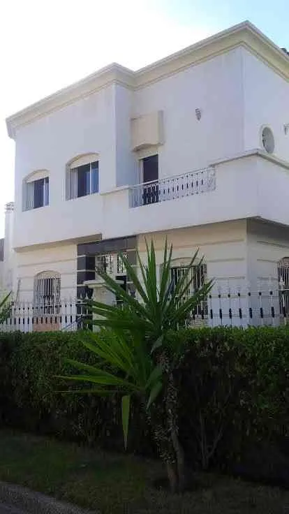 Très belle villa à Sidi Maarouf - الدار البيضاء