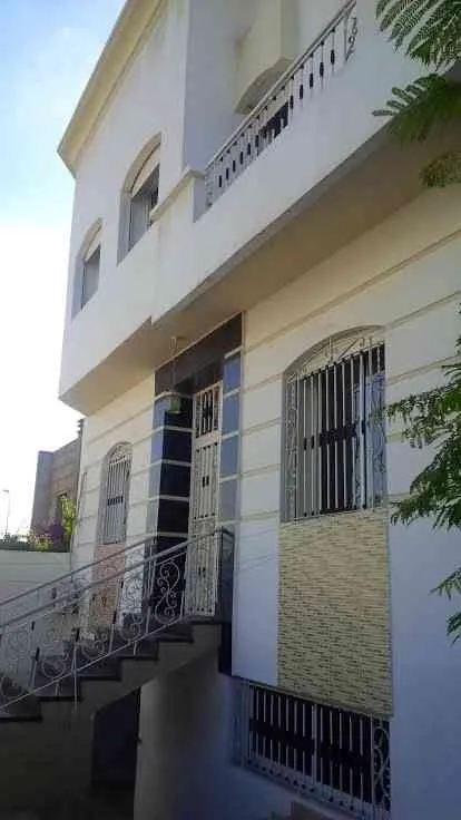 Très belle villa à Sidi Maarouf - الدار البيضاء (3)