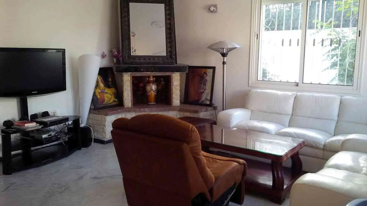 Très belle villa à Sidi Maarouf - الدار البيضاء (4)