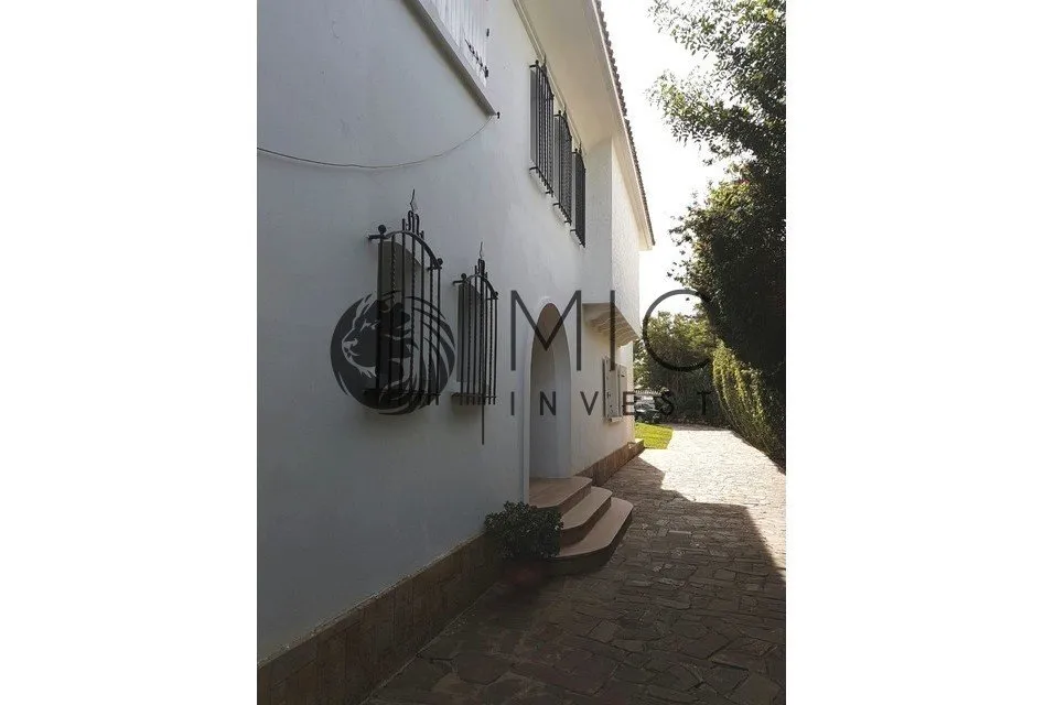 VILLA D'EXCEPTION DE 650 M² SUR 1800 M² DE TERRAIN - الدار البيضاء (2)