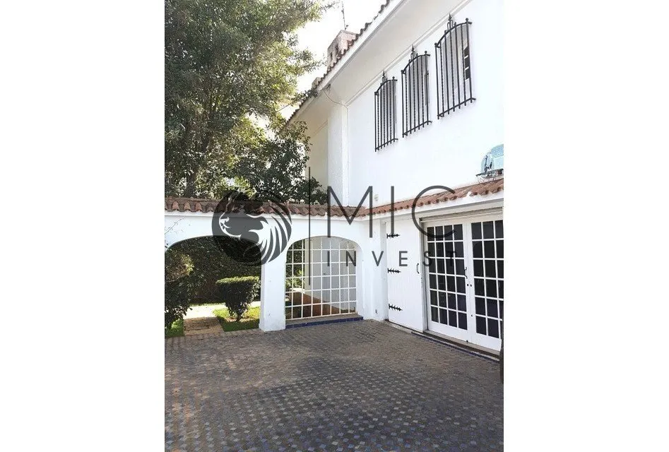 VILLA D'EXCEPTION DE 650 M² SUR 1800 M² DE TERRAIN - الدار البيضاء