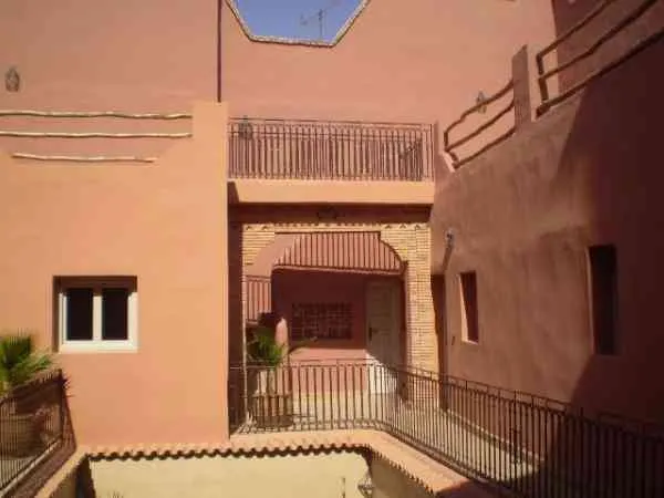 BEAU RIAD ENTIÈREMENT RÉNOVE A TAROUDANT - تارودانت (2)