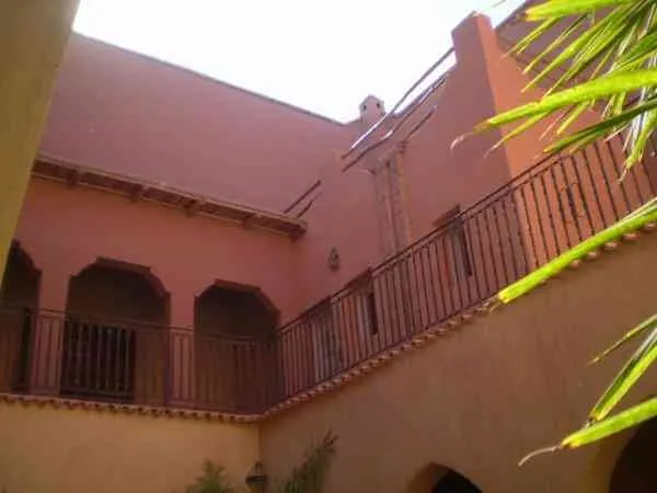 BEAU RIAD ENTIÈREMENT RÉNOVE A TAROUDANT - تارودانت