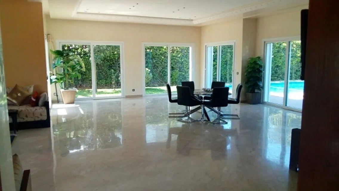 Villa de 250 m² à Sidi Maarouf - الدار البيضاء (3)