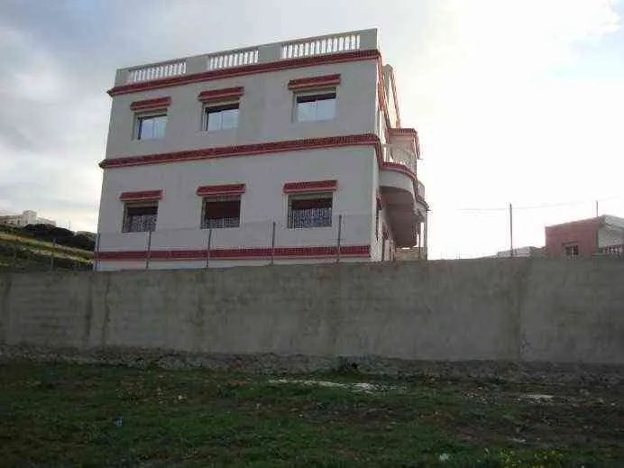Villa titrée de 500 m2 à Ksar Sghir - طنجة (3)