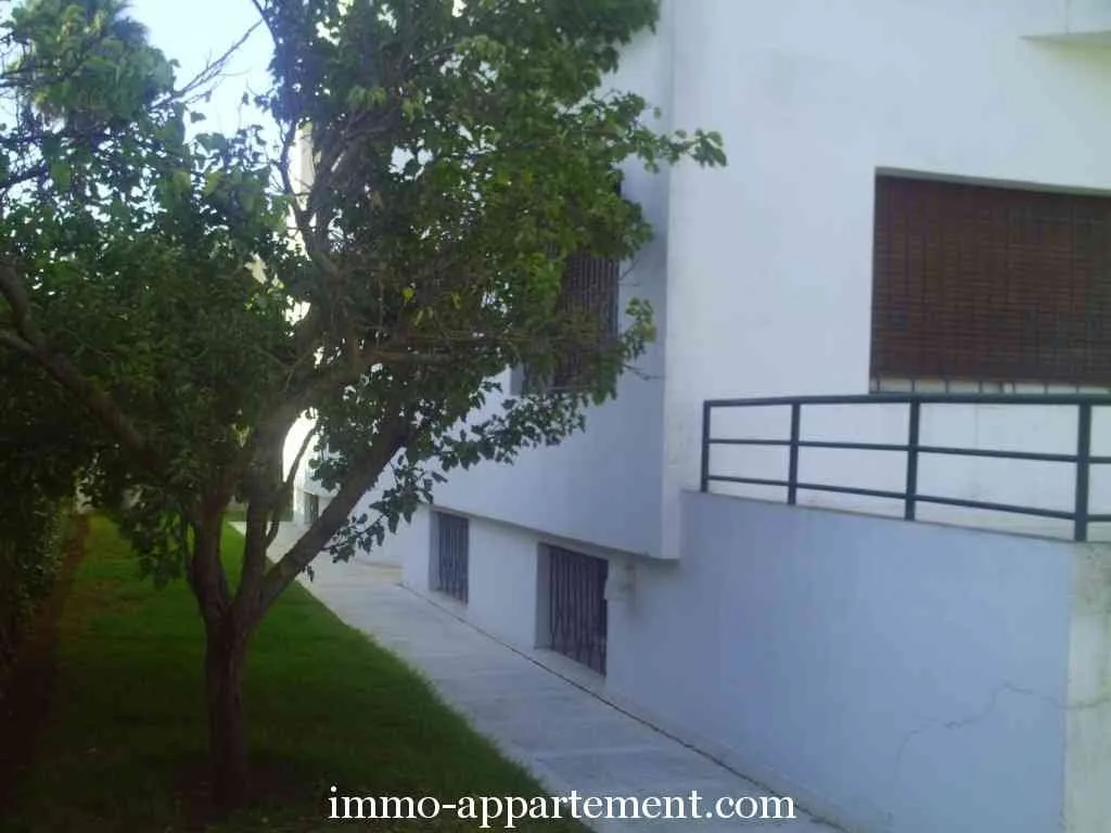 Villa à vendre à kenitra Bir Rami Est - القنيطرة